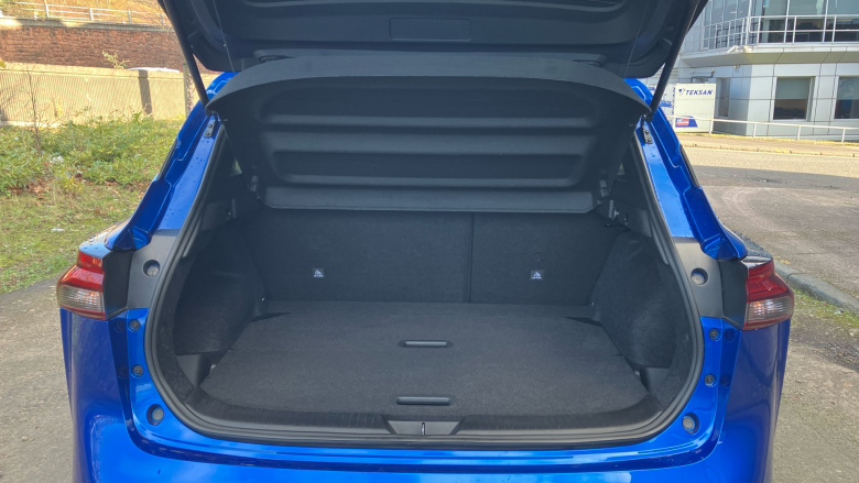 Nissan Qashqai 1.3 DiG-T MH 158 N-Connecta 5dr Xtronic Petrol Hatchback